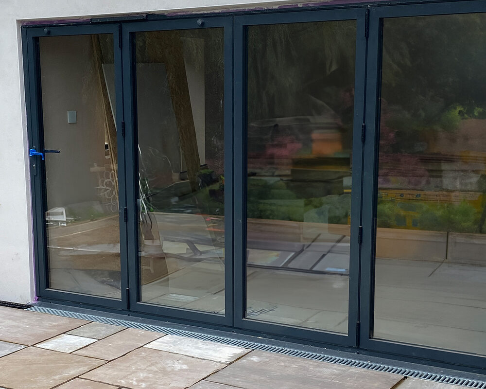 Bi-folding aluminium patio doors