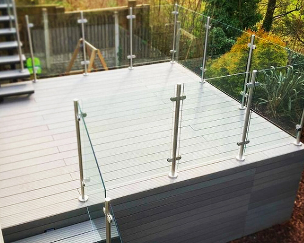 Stainless steel glass balustrade