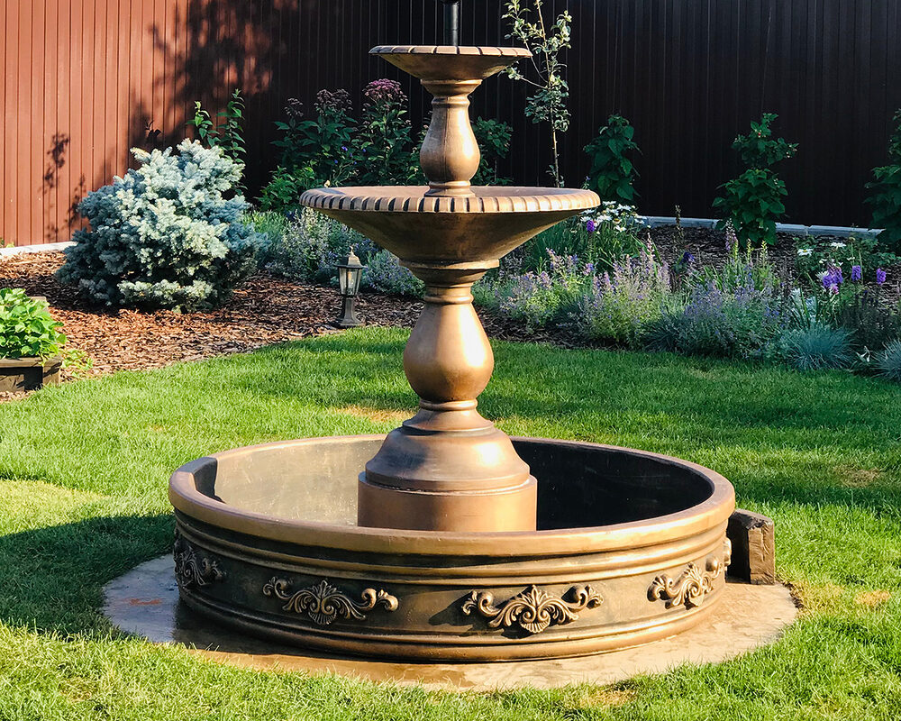 Freestanding Plinth Fountain Constructed by Installation & Building company of gardens fountains in Kent, South UK.